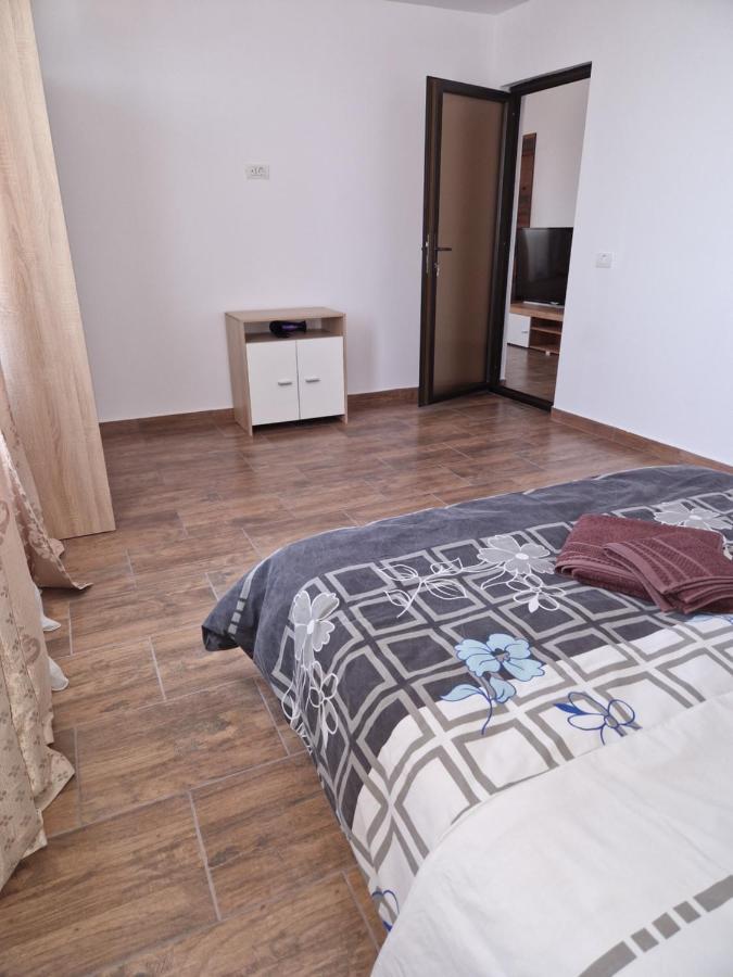 Splendid Aparthotel Нэводари Экстерьер фото